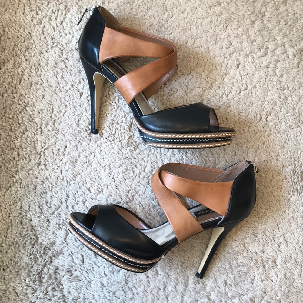 WHBM Daniela Heels